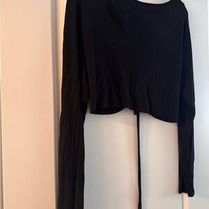Black Long Sleeve Women's Crop Top